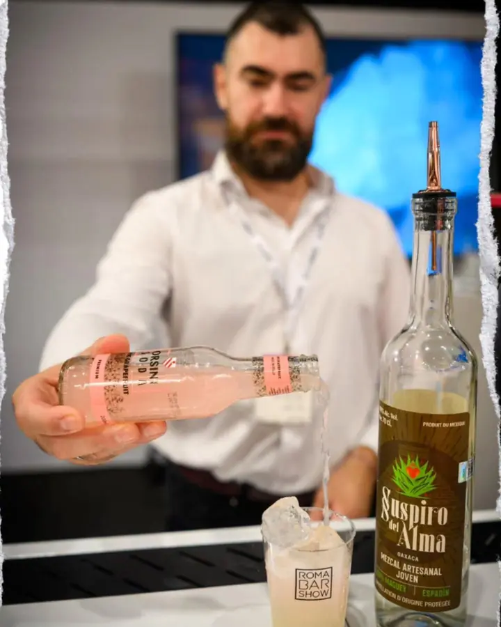 Servicio de mezcal Suspiro del Alma — Roma a Ciudad de México